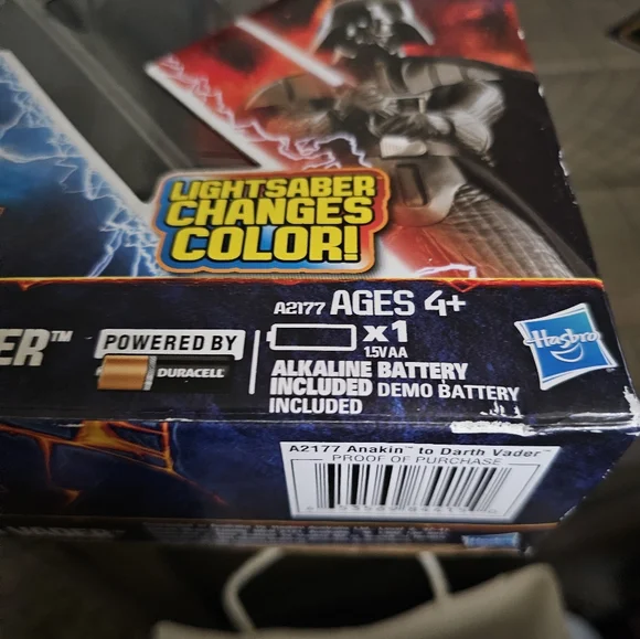 Star Wars Anakin to Darth Vader Action Figure With Lights And Sounds - Picture 5 of 6